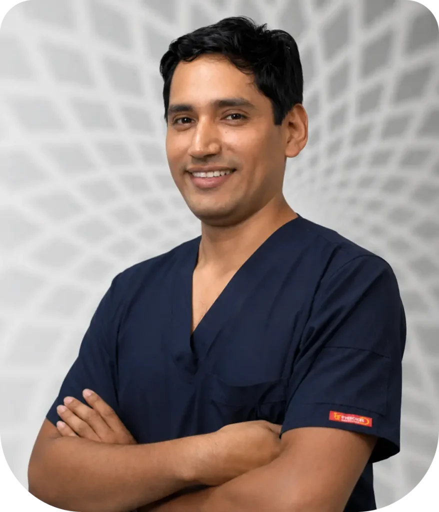 Plus dental care - nosotros - Dr. César Ricardo Castillo Rios