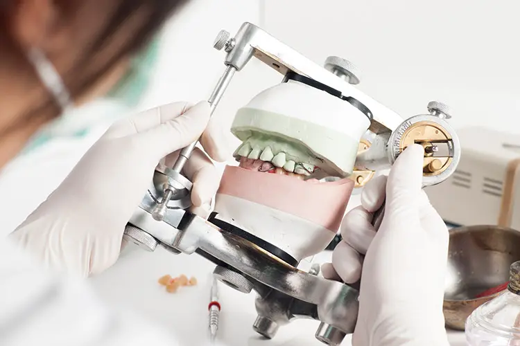 Laboratorio dental en Lima con soluciones precisas