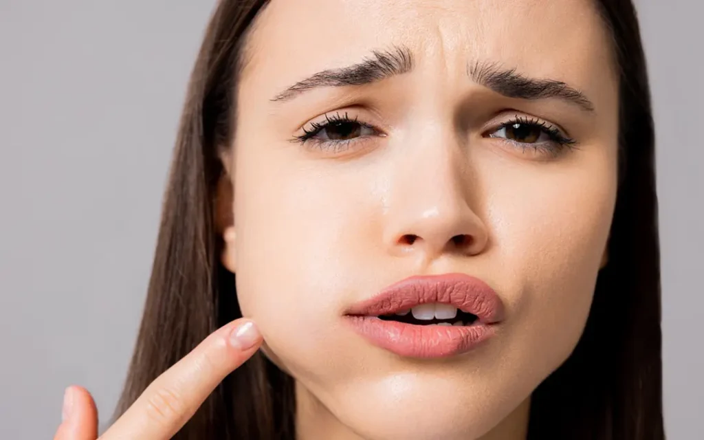 como quitar un absceso dental